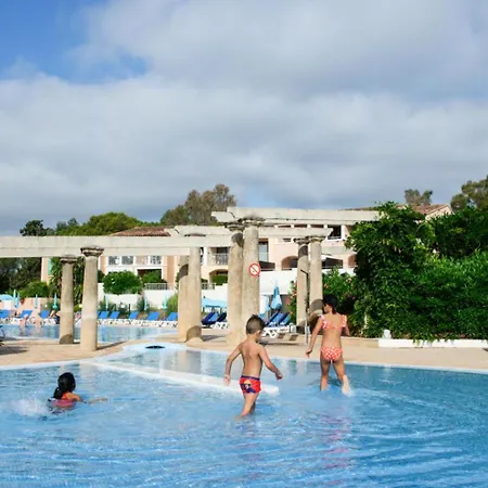 Apartment Les Parcs De - Maeva - 5 Personnes - Confort Mae-0295 Grimaud