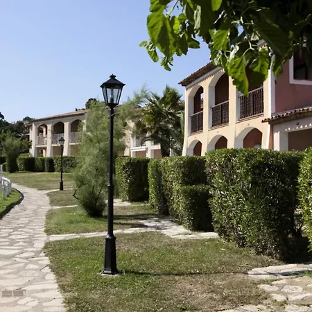 Apartment Les Parcs De - Maeva - 5 Personnes - Confort Mae-0295 Grimaud